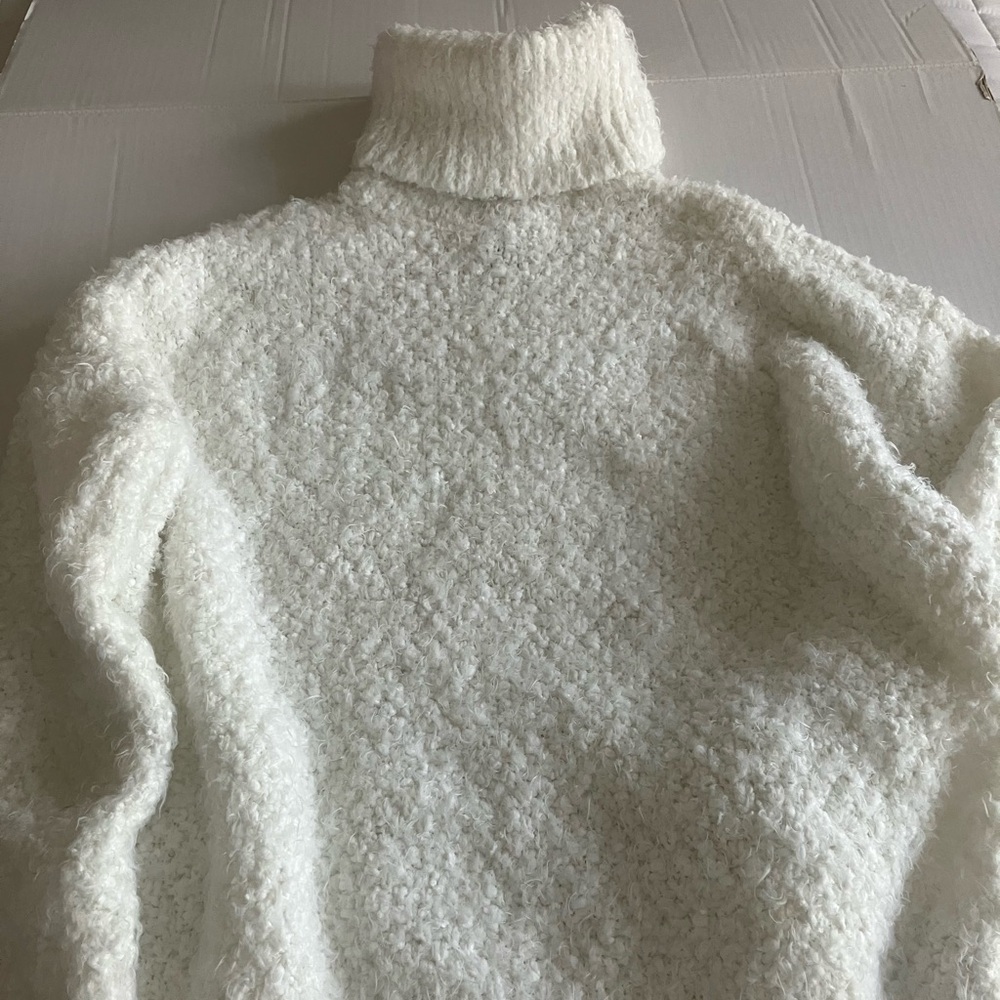 Forever Twenty One Sweater